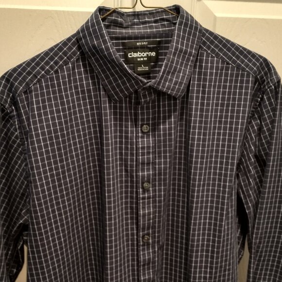 Claiborne Other - Claiborne Long Sleeve Button Up Men's Shirt, Size Large (Slim Fit)